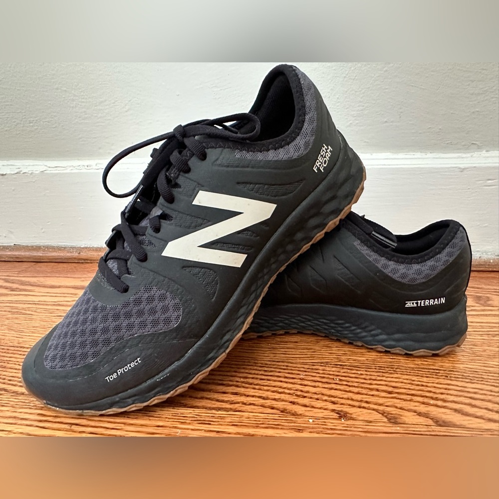 New Balance Sneakers Size 9.5
